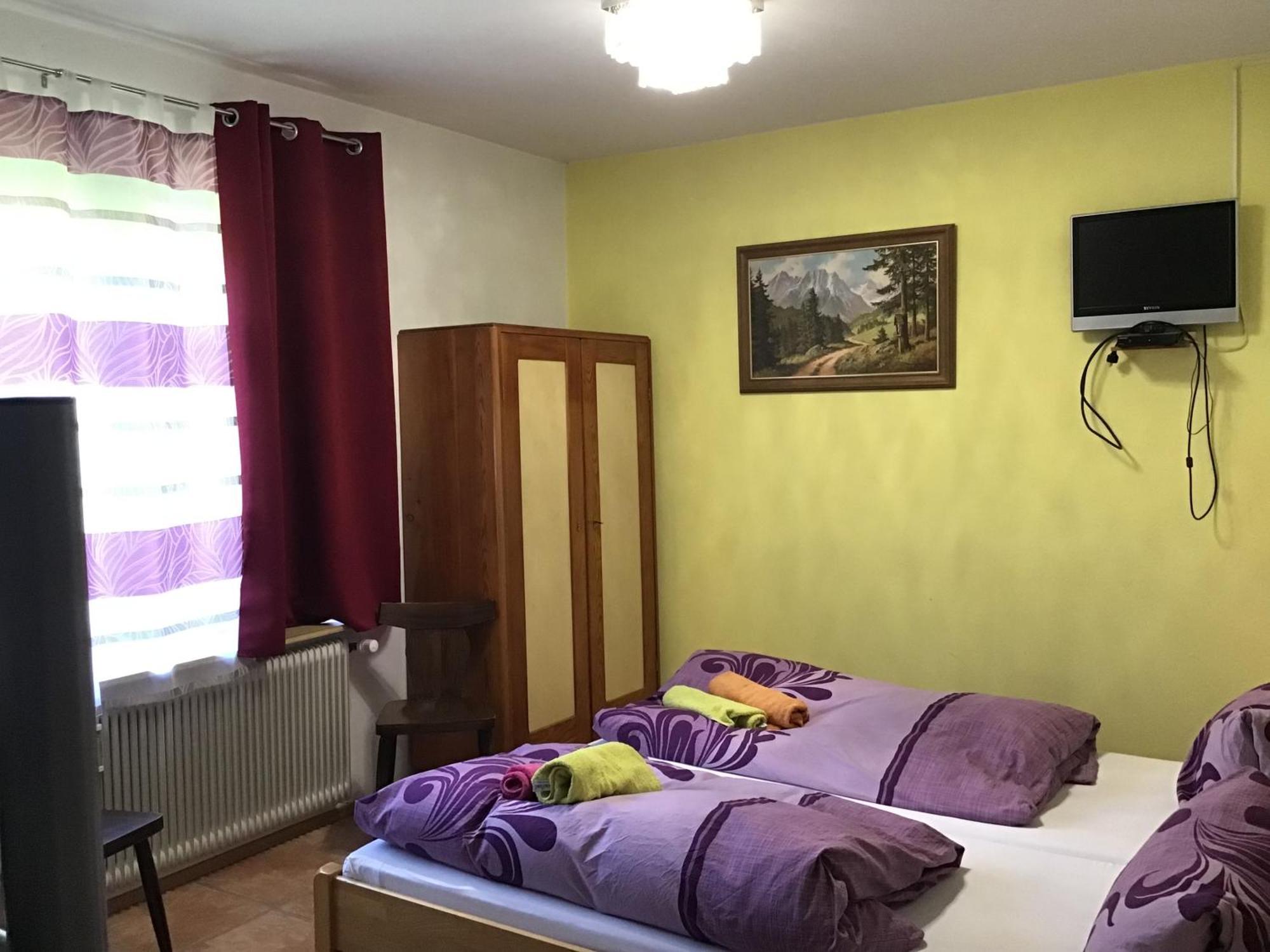 Guesthouse Mountain View Großkirchheim エクステリア 写真