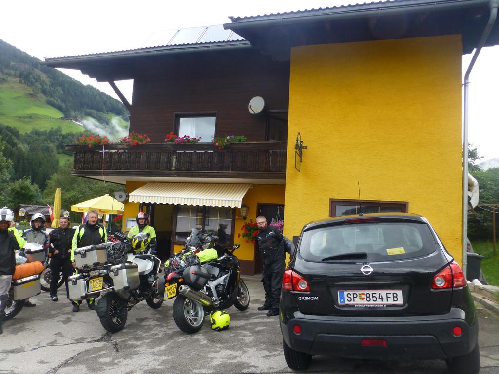 Guesthouse Mountain View Großkirchheim エクステリア 写真