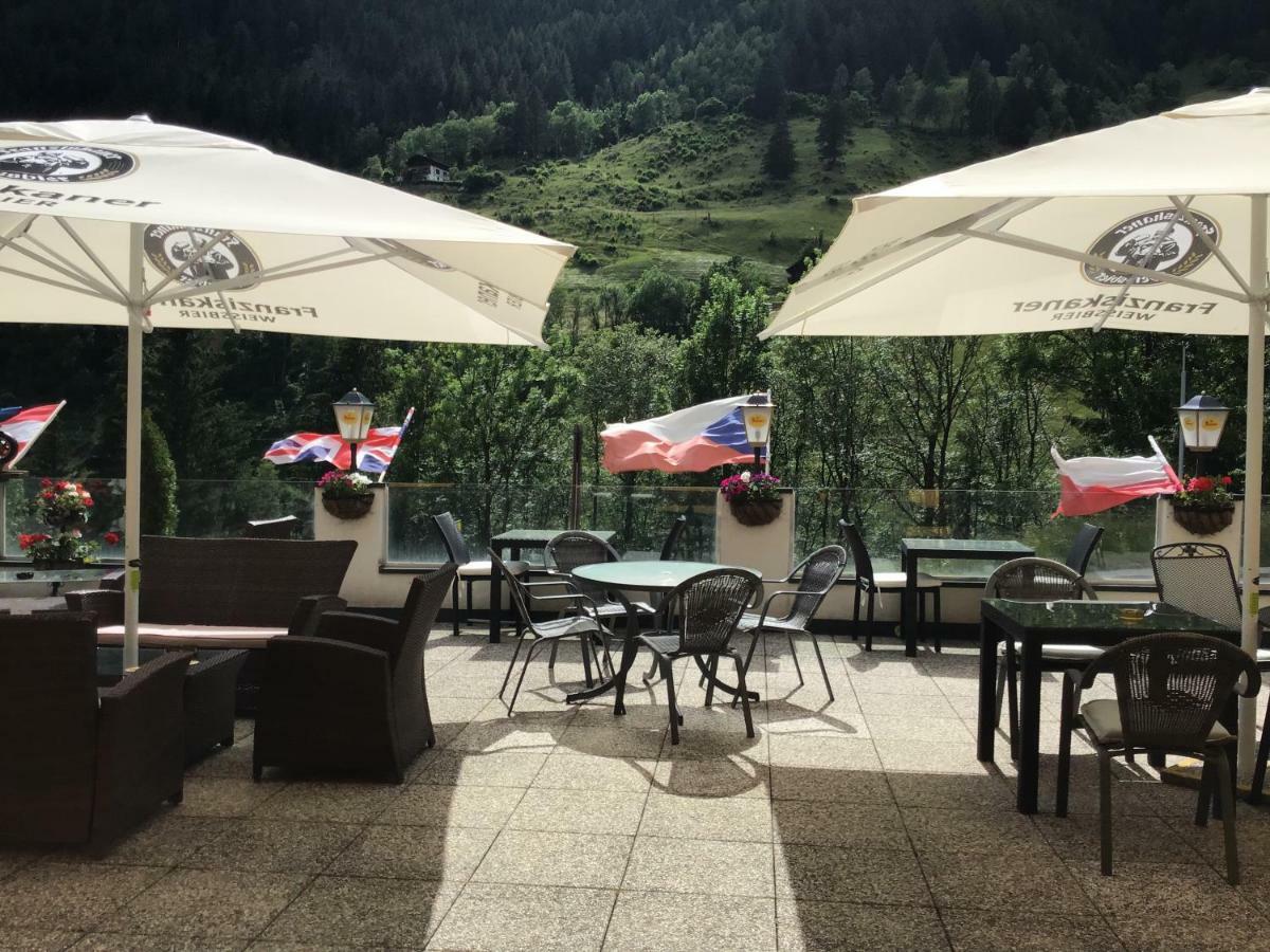 Guesthouse Mountain View Großkirchheim エクステリア 写真